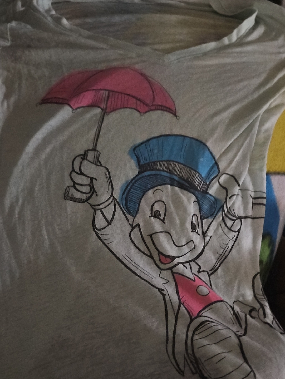 Like New M Disneyland/Walt Disney World 👕